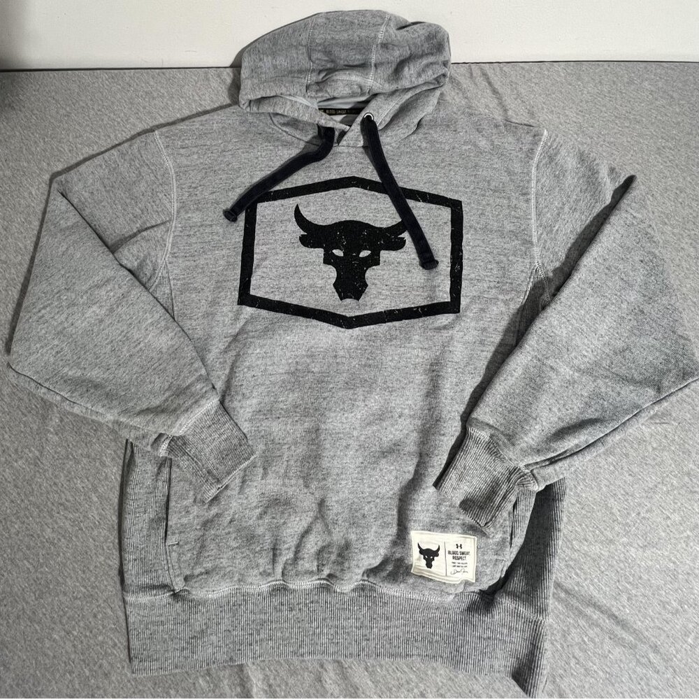Under‎ Armour Project Rock Hoodie Mens Small Blood Sweat Respect Bull Pullover
